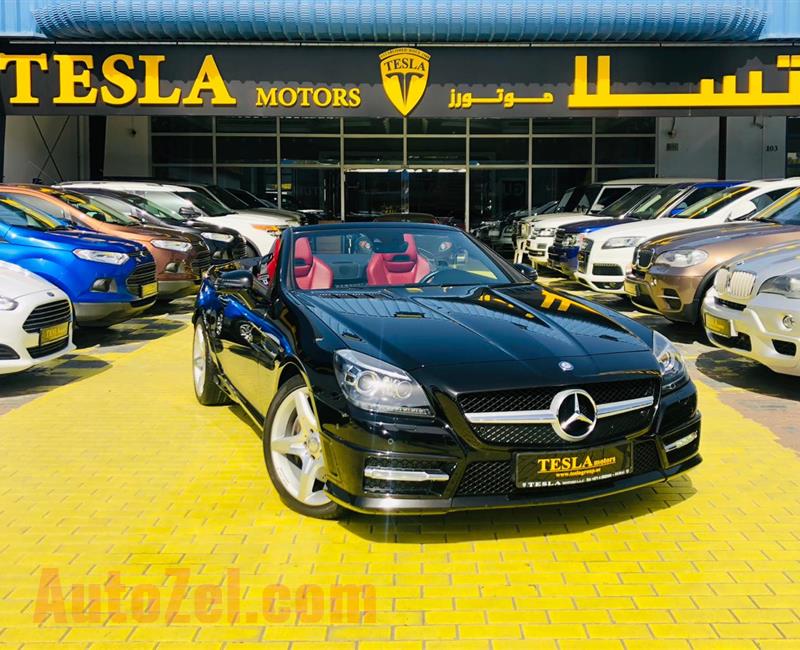 Mercedes-Benz SLK 350 2013 ///AMG V6 GCC! ONE YEAR WARRANTY UNLIMITED KM F/S/H! [ONLY 1,394 DHS MONTHLY]