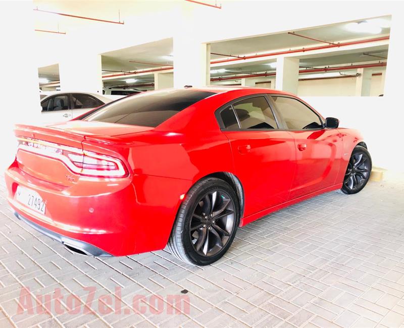 Dodge Charger R/T 2015 Fabulous Condition 