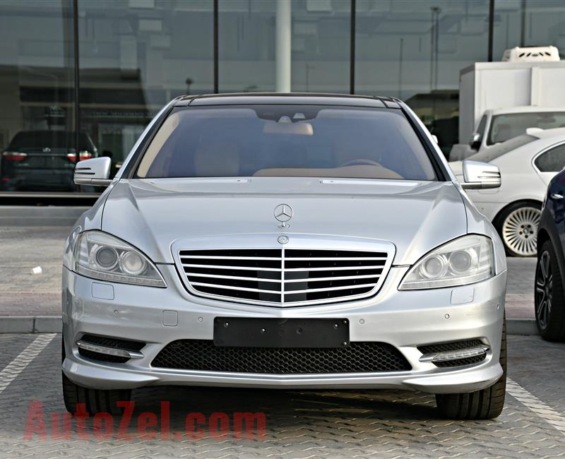 MERCEDES BENZ S500  NUM 1 - MODEL 2012 - SILVER - 160,000 KM - V8 - GCC 