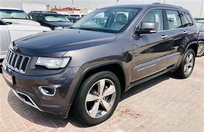 Grand Cherokee 2015 very good condition warranty from aaa...
