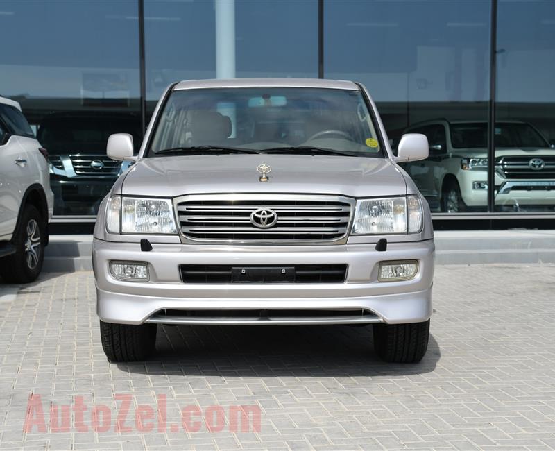 TOYOTA LAND CRUISER GXR- 2003- SILVER- 278 000 KM- GCC