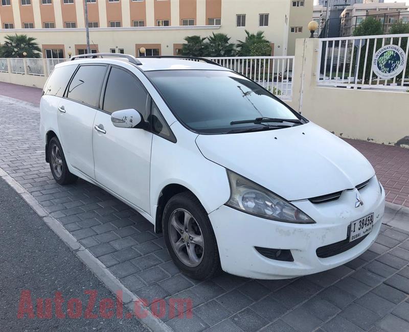 Mitsubishi grandis 2008