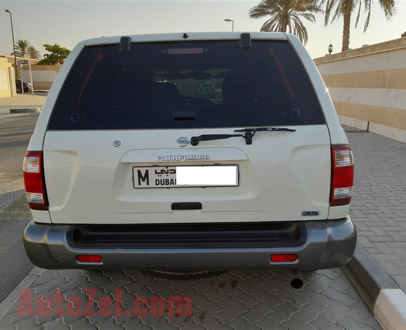 NISSAN PATHFINDER 2005 MODEL 14500 AED 