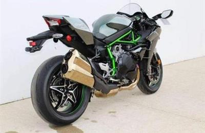 2015 Kawasaki Ninja H2 ABS with 5647 Miles whats app...