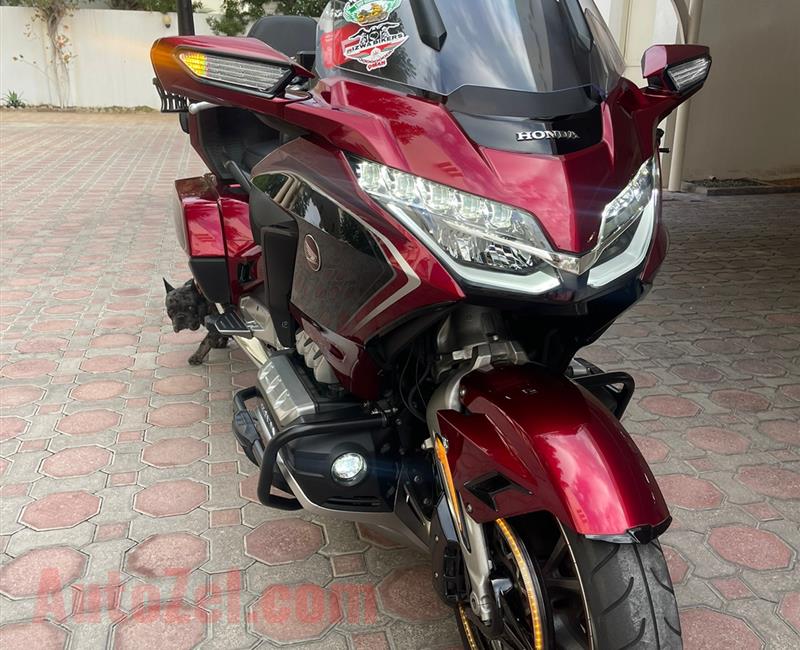 2020  honda goldwing 1800 ABS whatsapp +971588909485